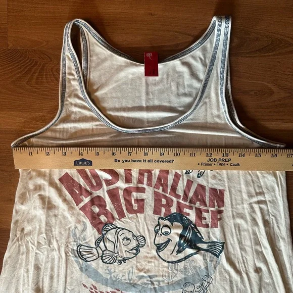 Hot Topic Finding Nemo & Dory Australian Big Reef Tank Top - Picture 5 of 6